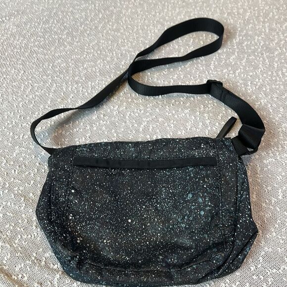 LULULEMON Festival Bag II 5L Mineralize Multi Crossbody Purse Handbag HTF RARE - Picture 4 of 16